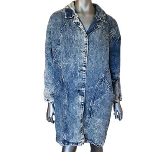 19. Vtg. Bebe FURRRINA Distressed Denim Jean Coat Size Small